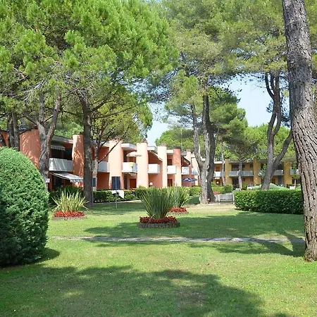 Villaggio White Star *